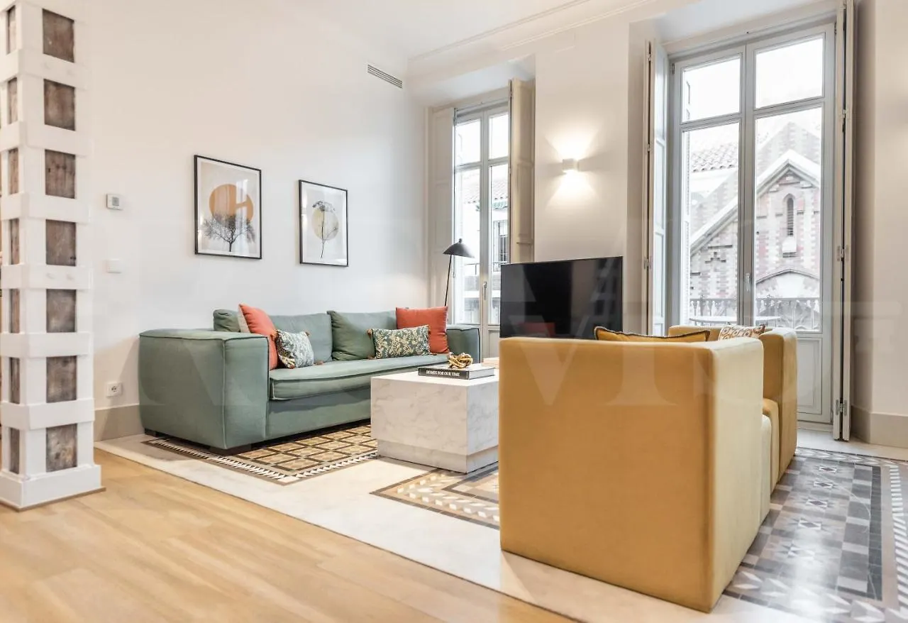 Superior Apartment In The Historic City Center By Rems Malaga