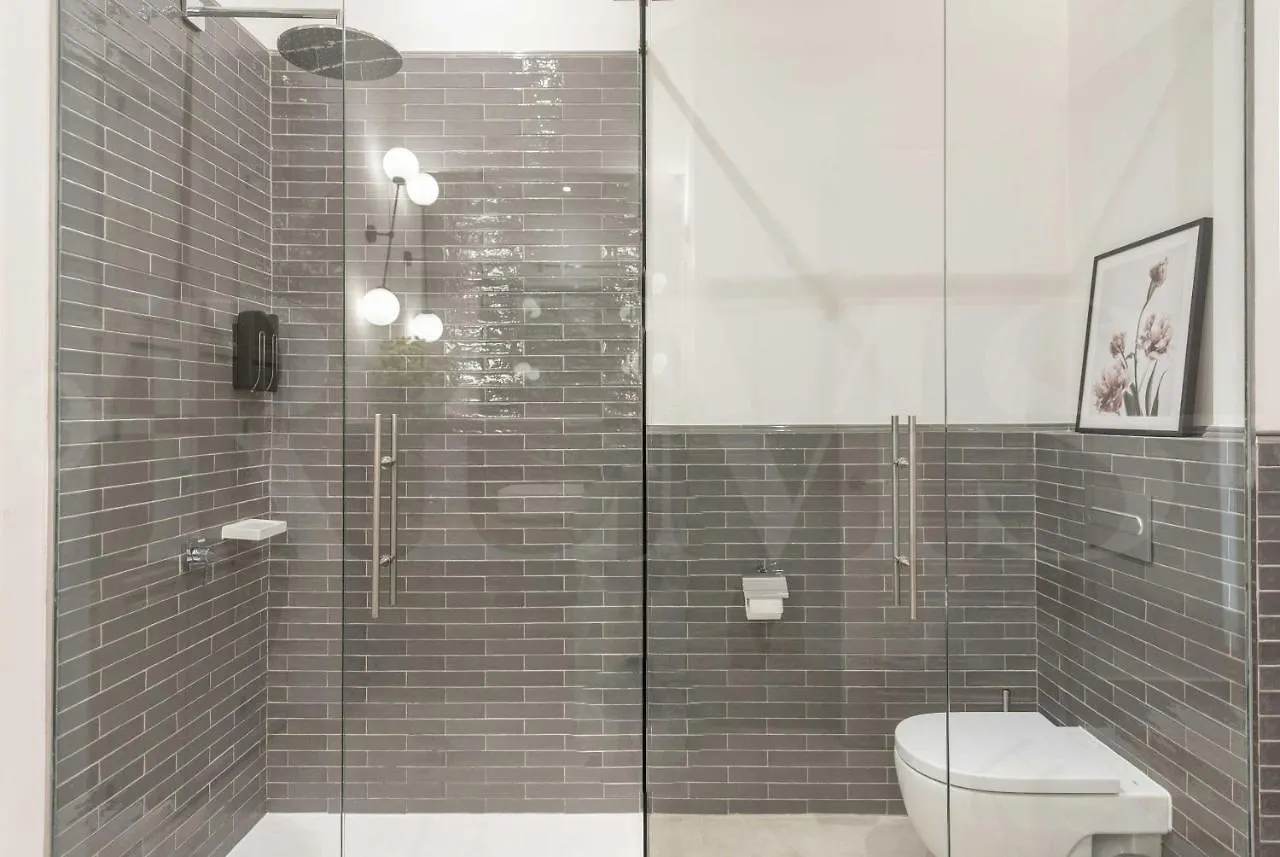 Superior Apartment In The Historic City Center By Rems Malaga