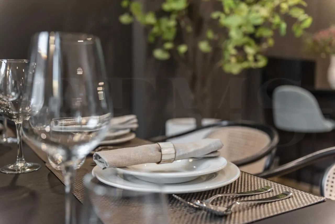 Superior Apartment In The Historic City Center By Rems Malaga