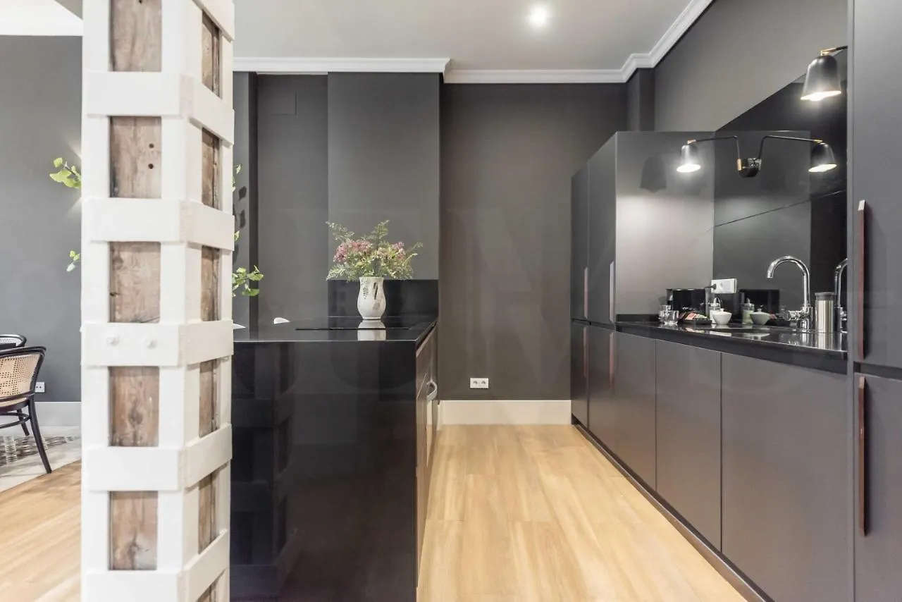 Superior Apartment In The Historic City Center By Rems Malaga